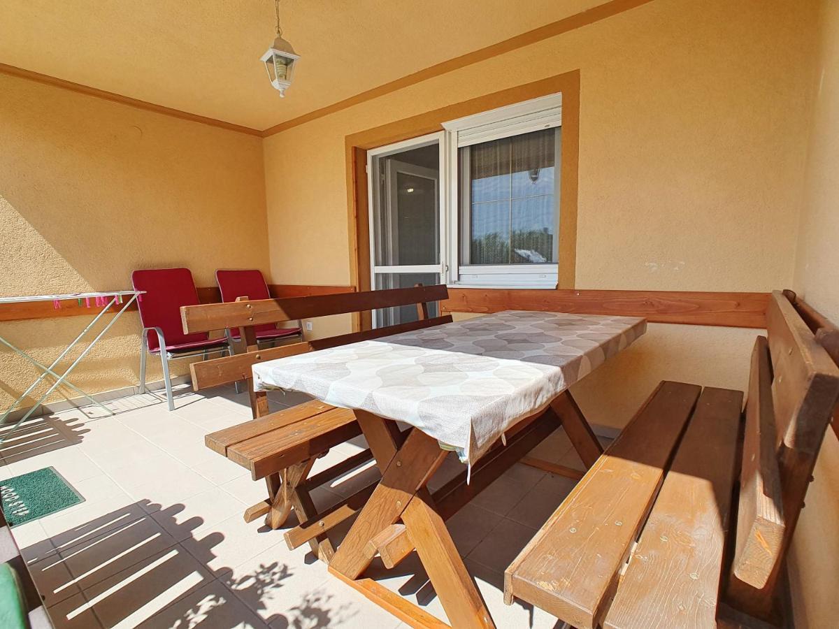 Krisztian Apartmanhaz Vonyarcvashegy Luaran gambar